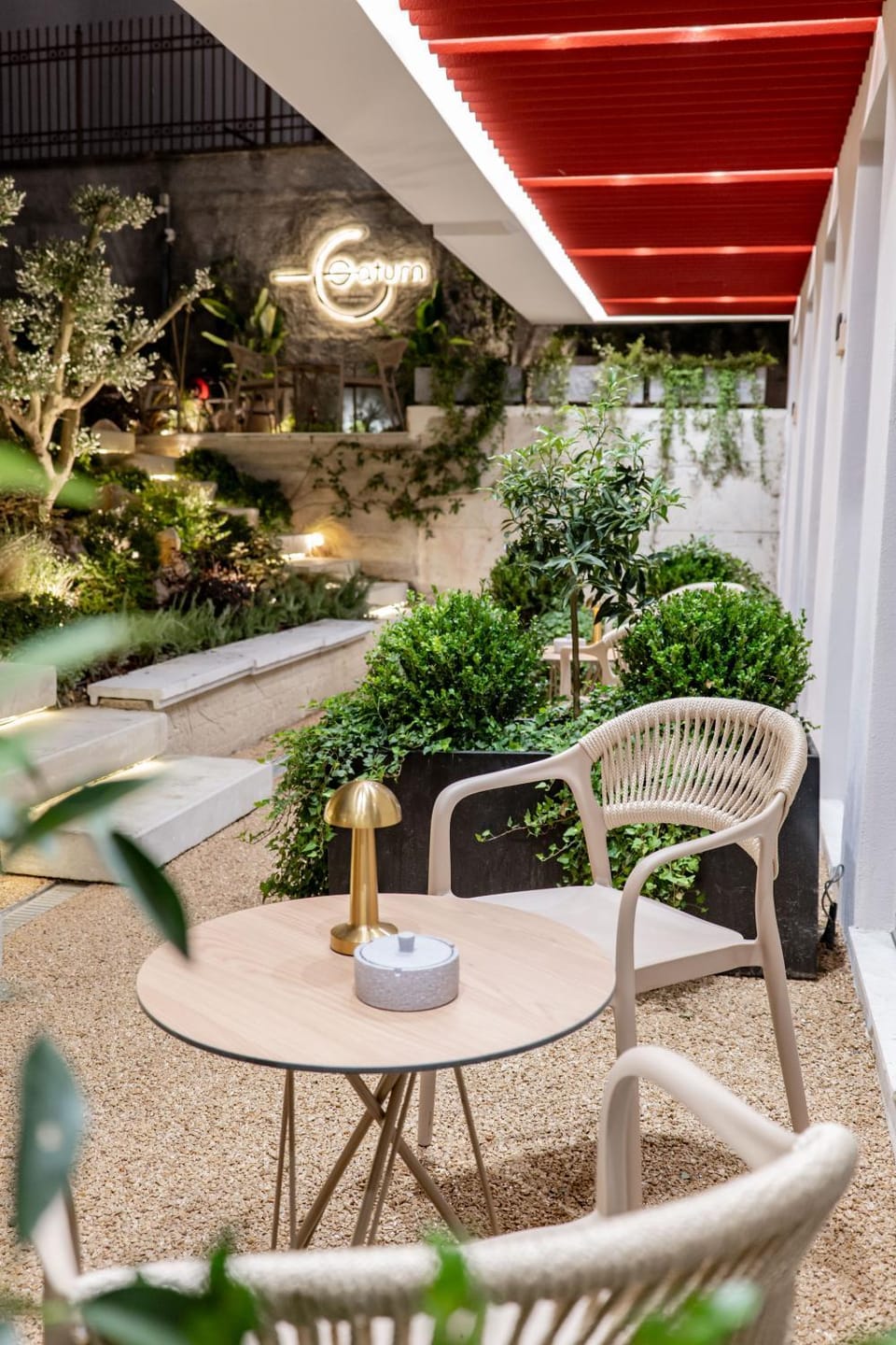 Patio, Garden, Garden, Lounge or bar, Garden view