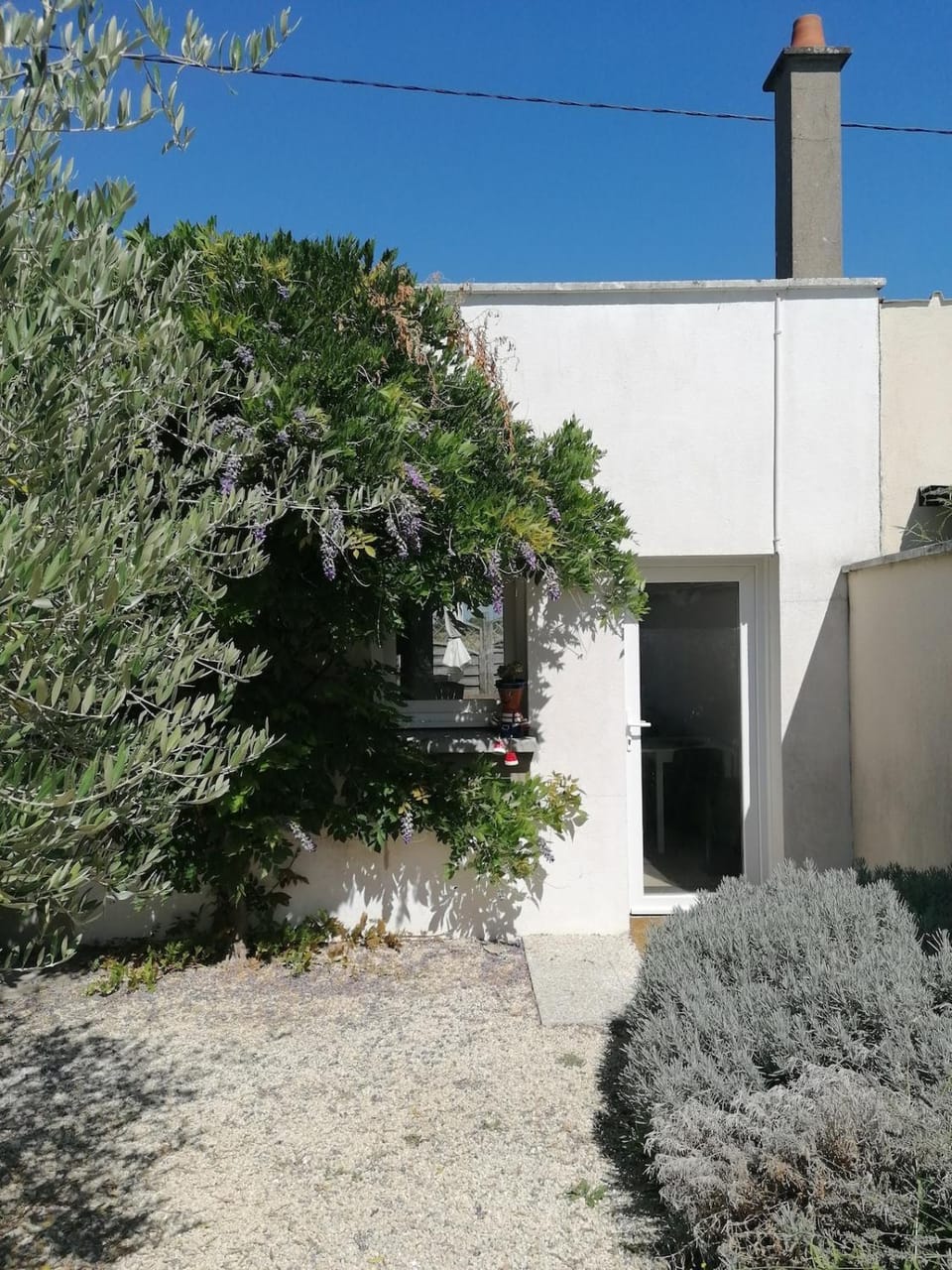 Charmant logement renové en 2025 , Charming accommodation renovated in 2025 Apartment in Gennes-Val-de-Loire