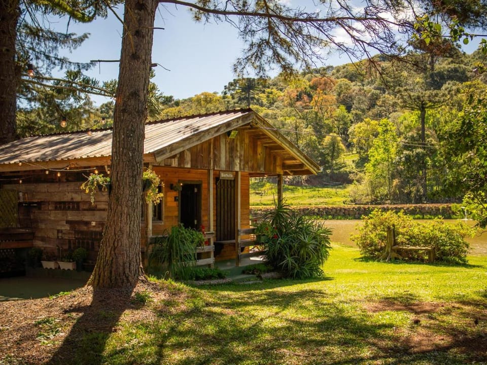Sitio Magia Da Arte - Cabana Bierhütte - Cabana Rasthütte House in State of Santa Catarina