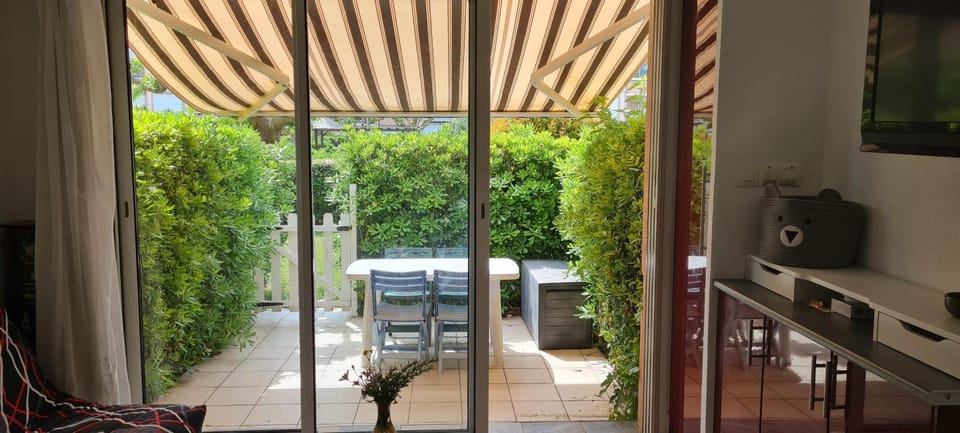 Apartment with terrace & pool Apartment in Palavas-les-Flots
