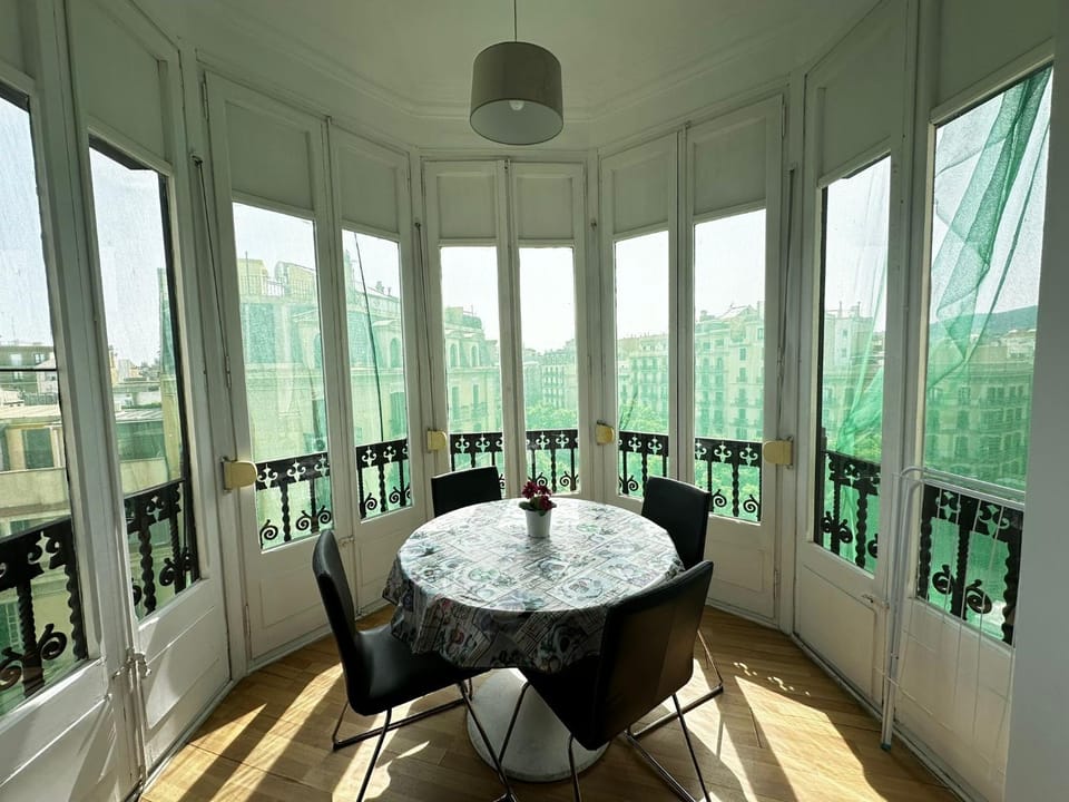 Habitaciones Tetuan Bed and Breakfast in Barcelona