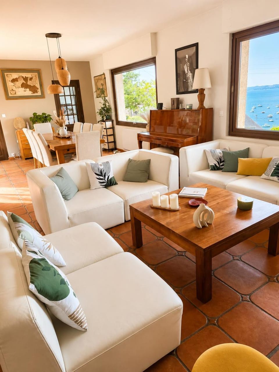 Natural landscape, Living room, Sea view