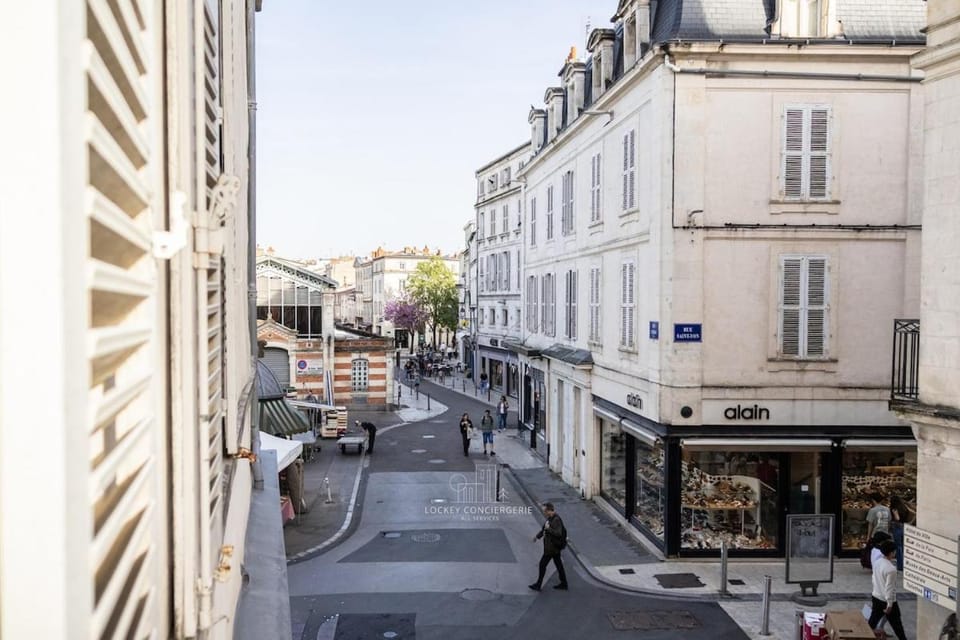 À deux pas du marché et du port • 3* Apartment in La Rochelle