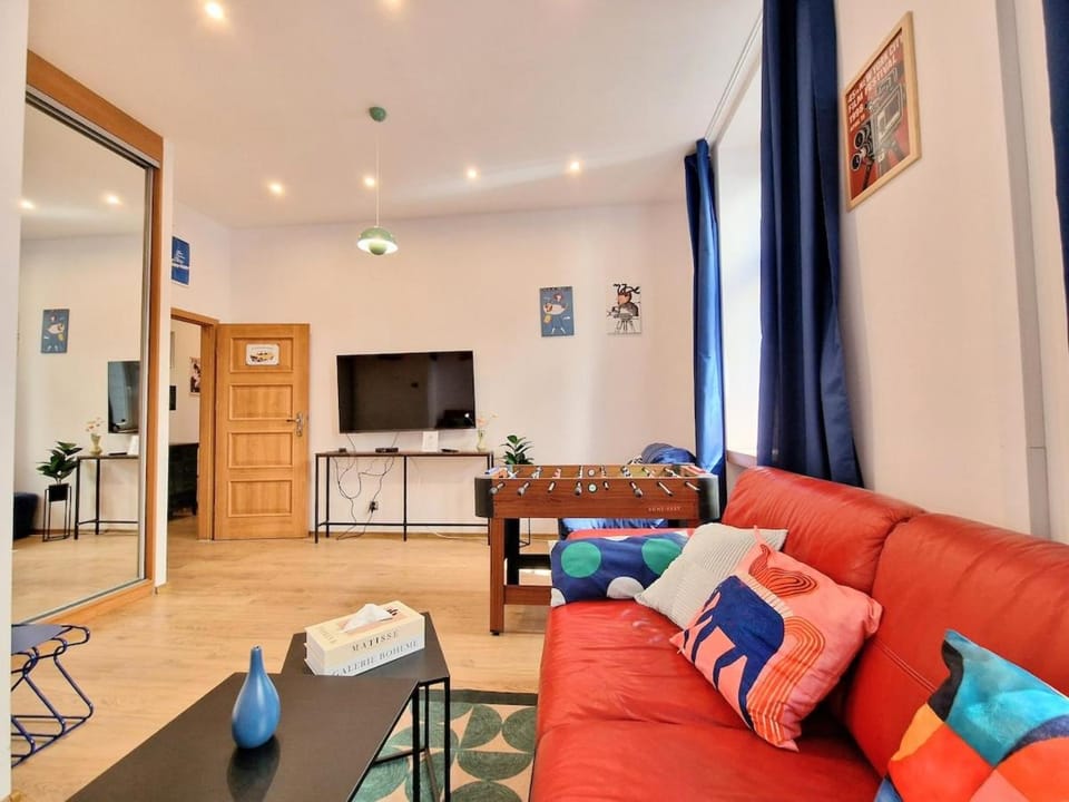 TV and multimedia, Living room