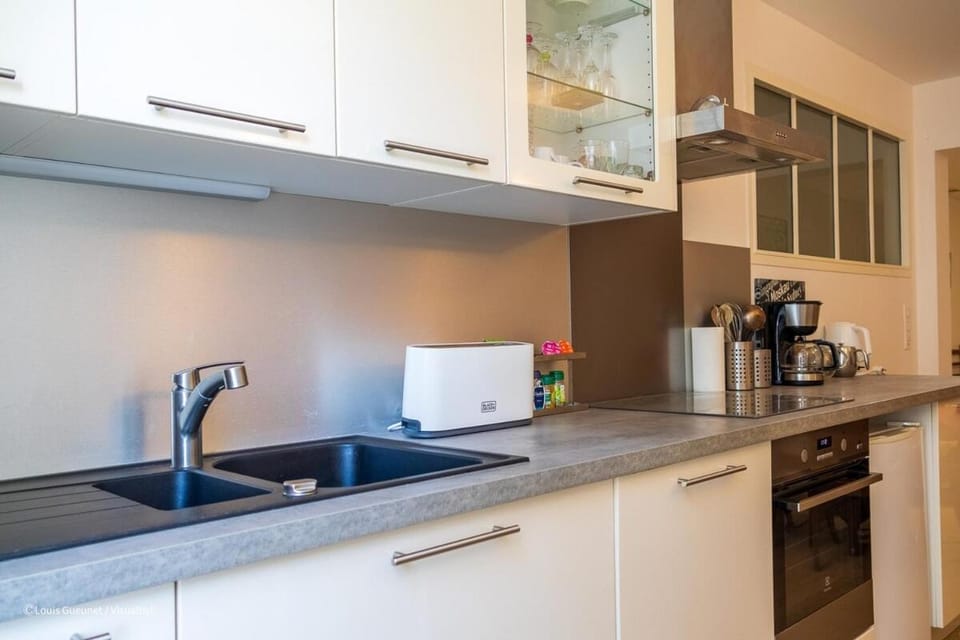 Studio idéal Vieux-Port & centre-ville Apartment in La Rochelle