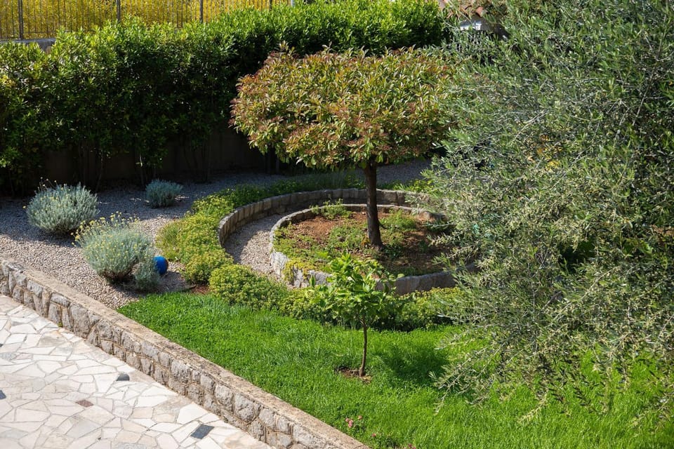 Inner courtyard view