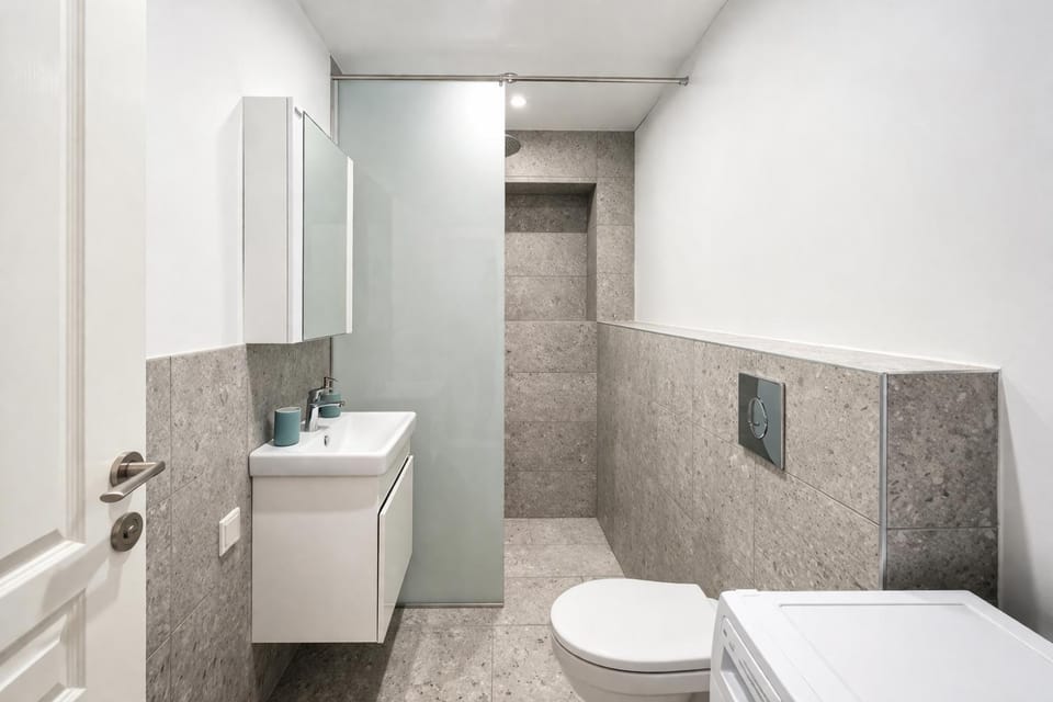 Toilet, Bathroom