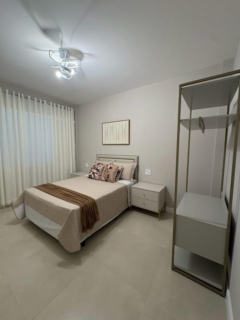 Apto recem reformado muito bem localizado Apartment in Serra Negra