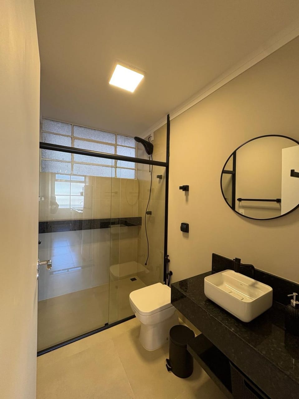 Apto recem reformado muito bem localizado Apartment in Serra Negra