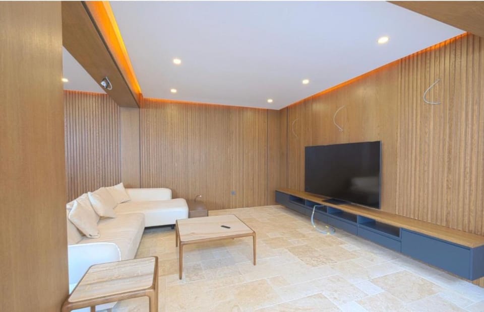 Gümüşlük Infinity Villa Seaview, Pool & Sauna Villa in Muğla Province