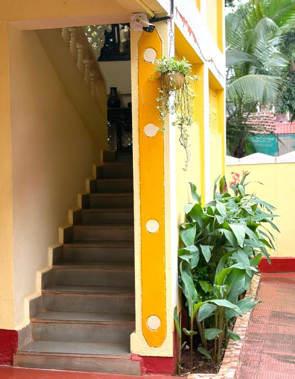 Property building, Garden