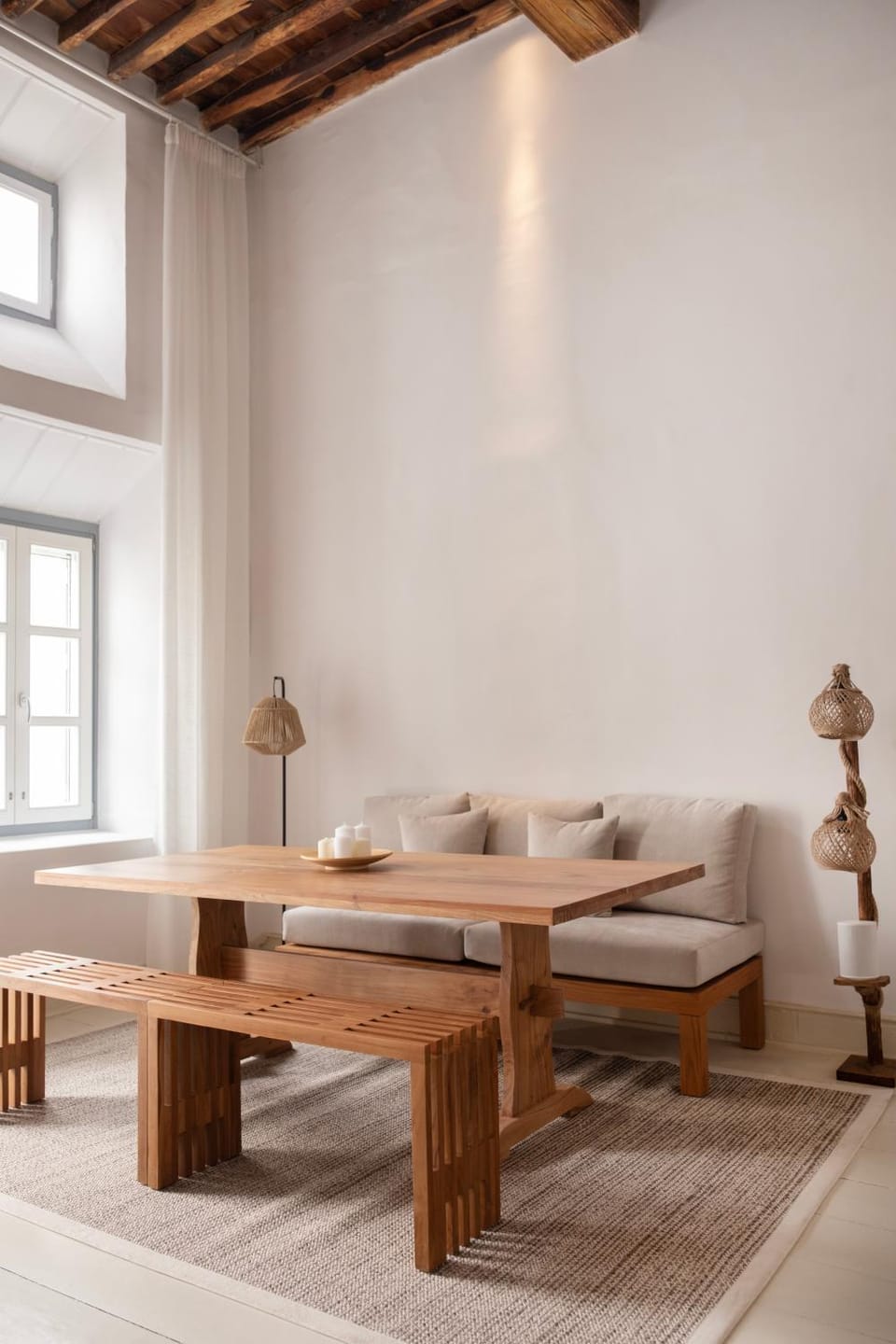 Living room, Dining area