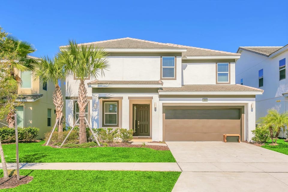 Resort Home w BBQ Pool Games- Near Disney House in Kissimmee