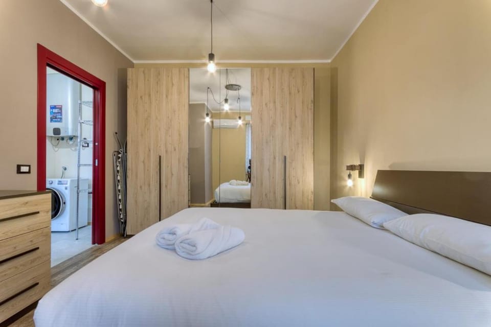 Xenia Milan - 2 room apartment in Viale Ungheria 17-2 Apartment in Milan