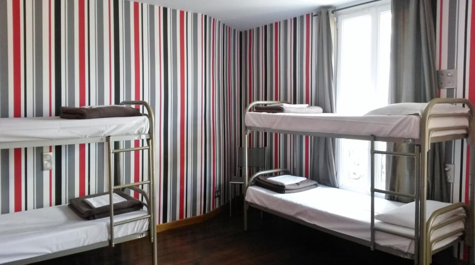 Day, bunk bed