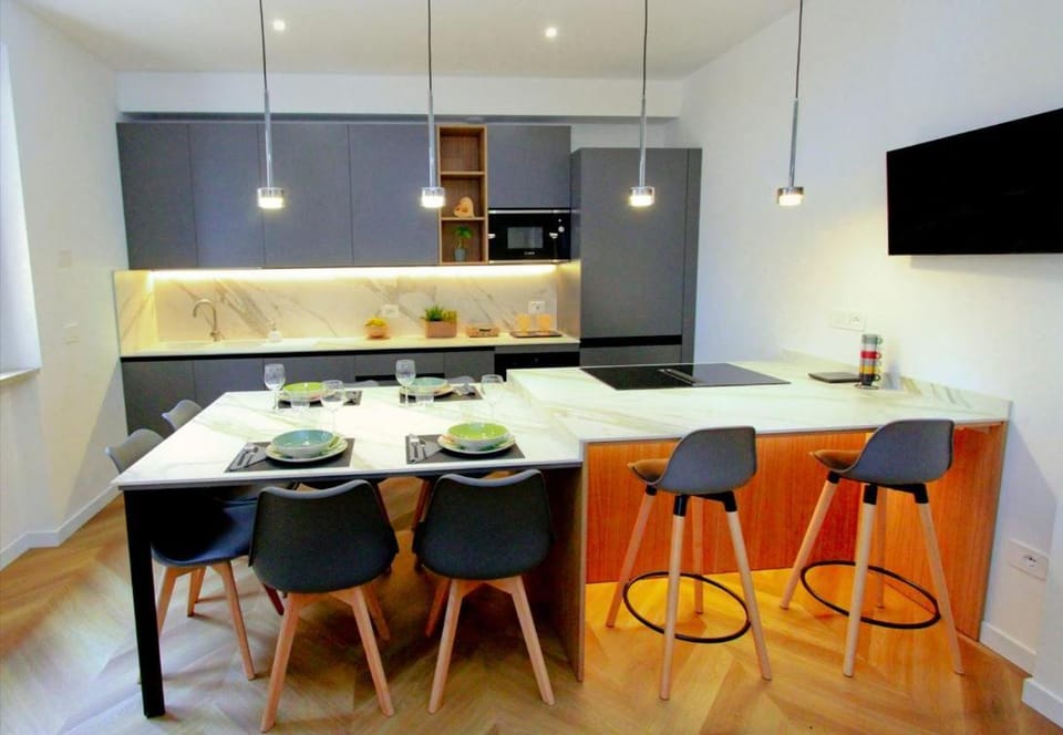 SE284 - Senigallia, meraviglioso trilocale appena rinnovato 50 m dal mare Apartment in Senigallia
