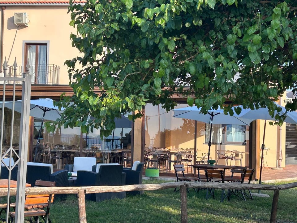 Mama Lina Farm Stay in Sicily