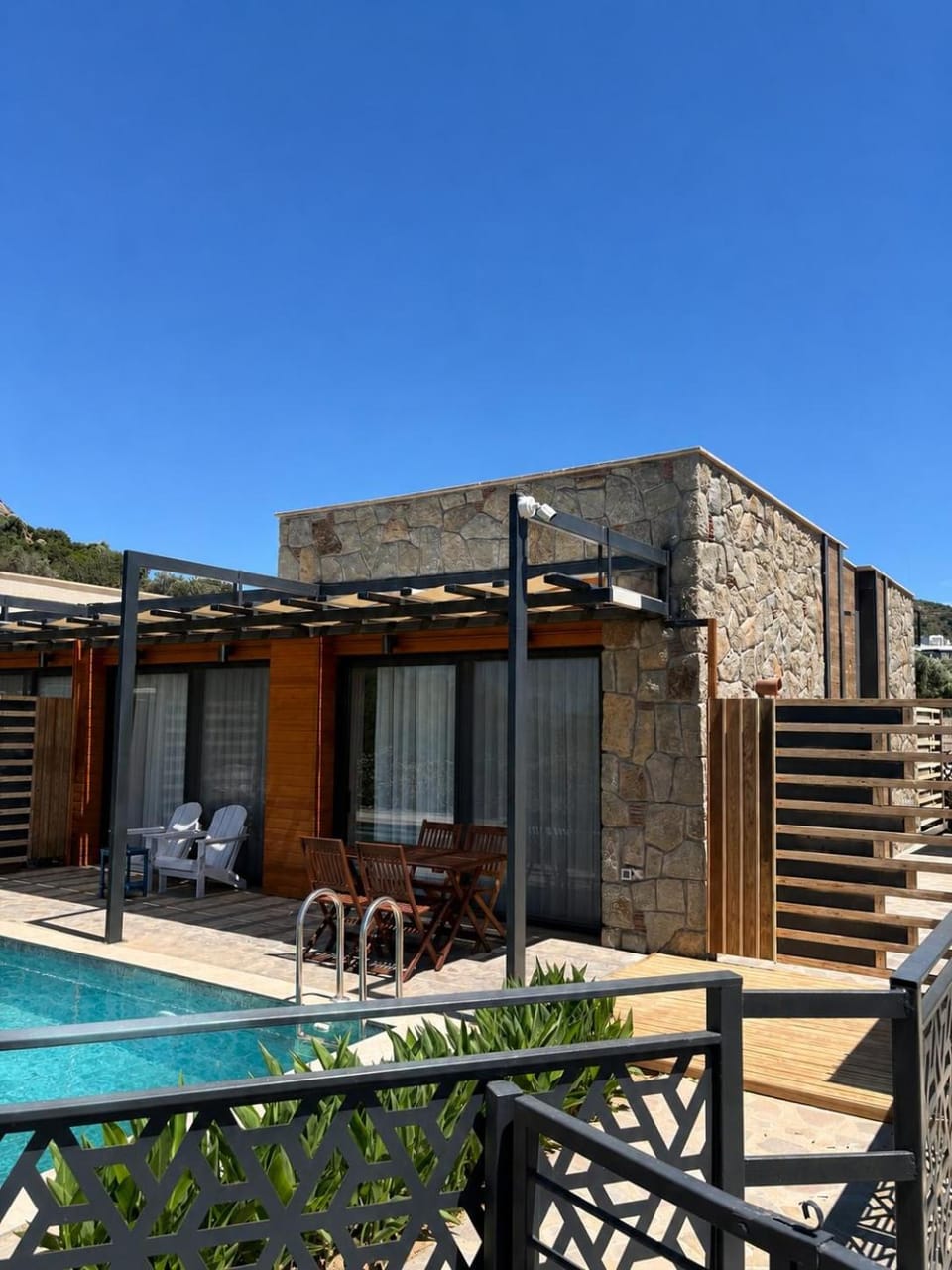 Facade/entrance, Pool view, Pool view, Swimming pool, Swimming pool