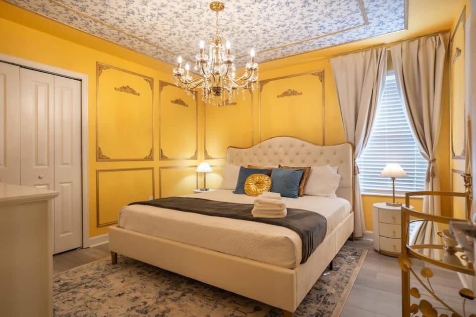 8BR Pool Villa with Theater Game Room Near Disney Villa in Osceola County
