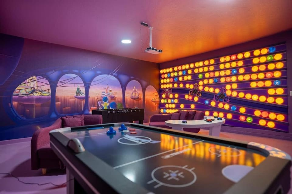 8BR Pool Villa with Theater Game Room Near Disney Villa in Osceola County