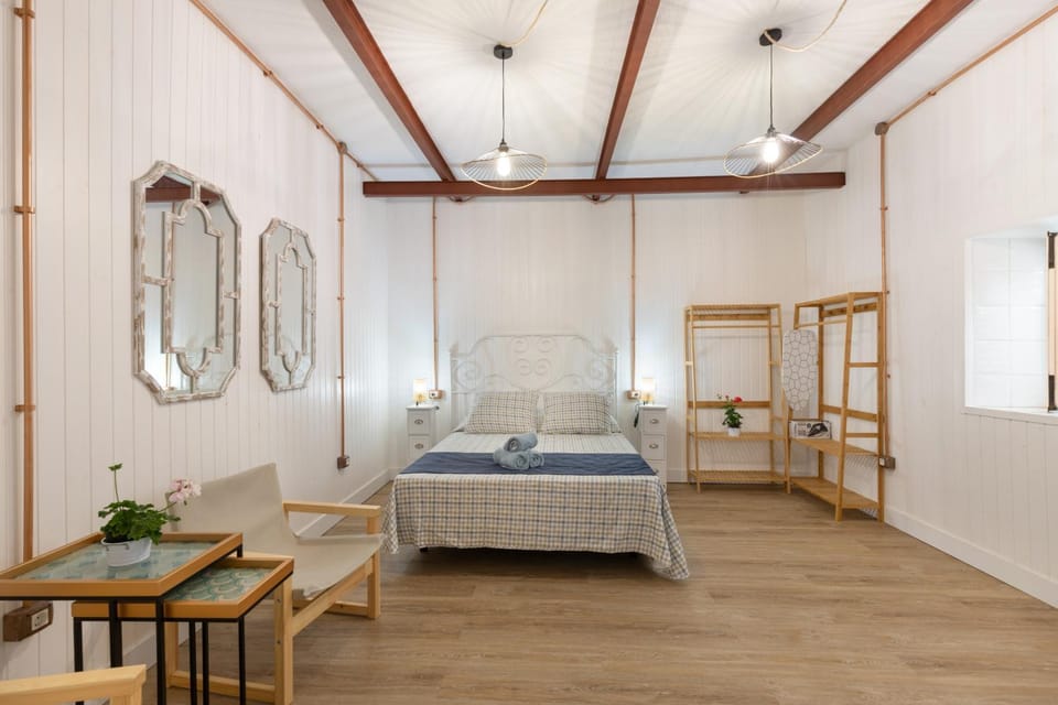 Living room, Bedroom