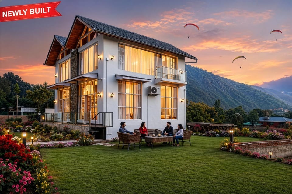 Property building, Facade/entrance, View (from property/room), View (from property/room), Mountain view