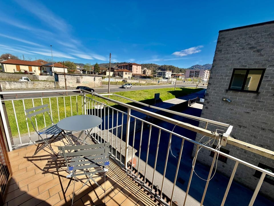 Dela Cruz Home Rental Apartment in Como