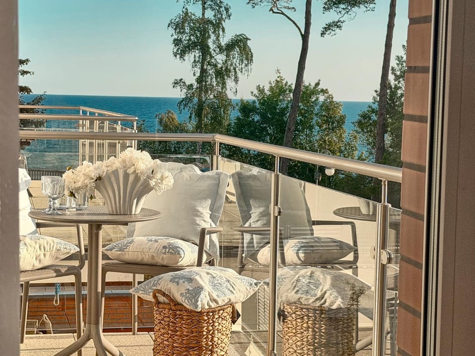 Patio, Day, Natural landscape, View (from property/room), Balcony/Terrace, Balcony/Terrace, Living room, Seating area, Sea view