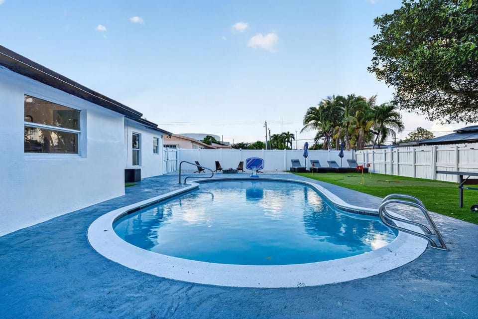 BBQ facilities, Swimming pool