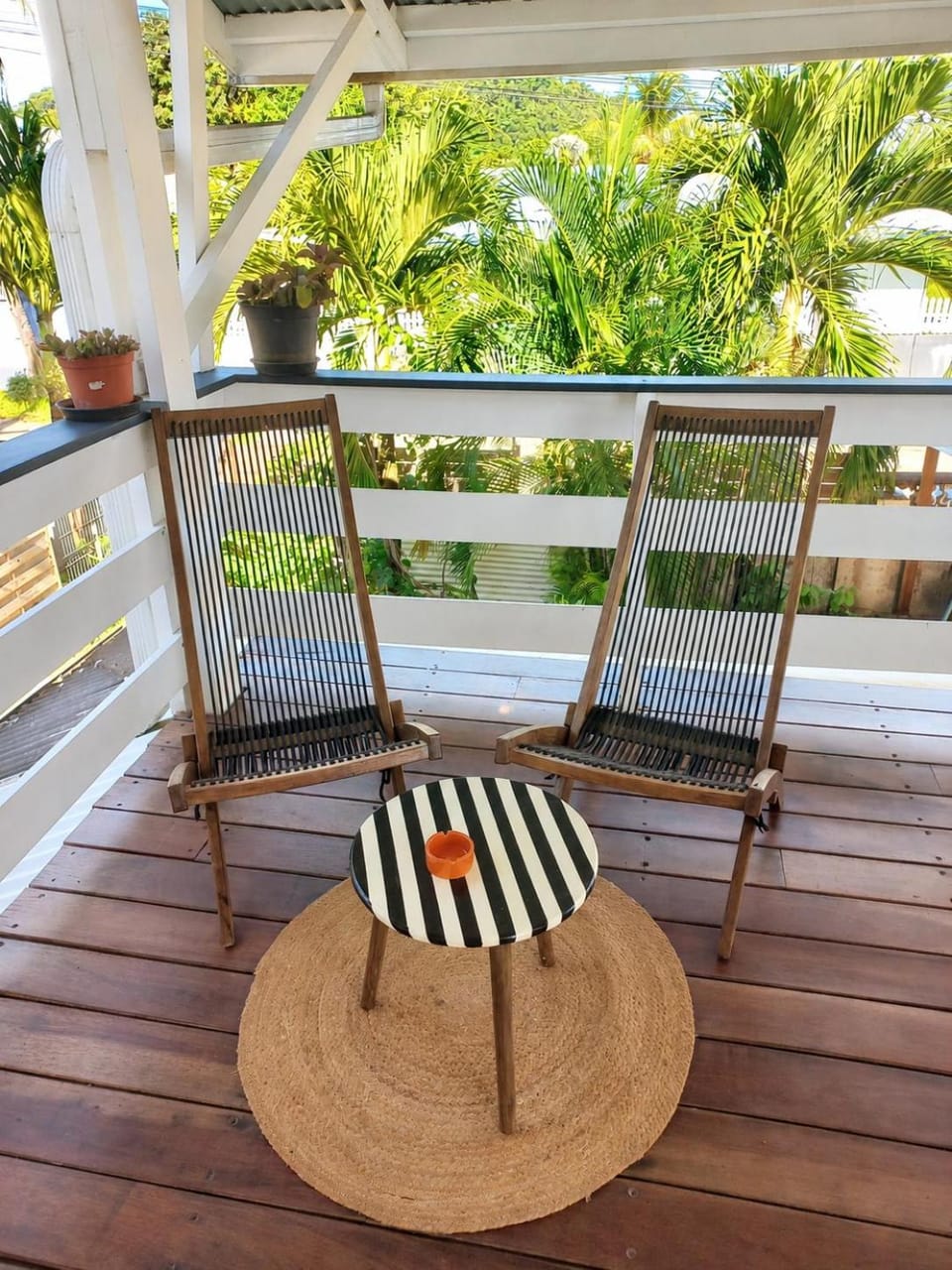 Patio, Day, Balcony/Terrace