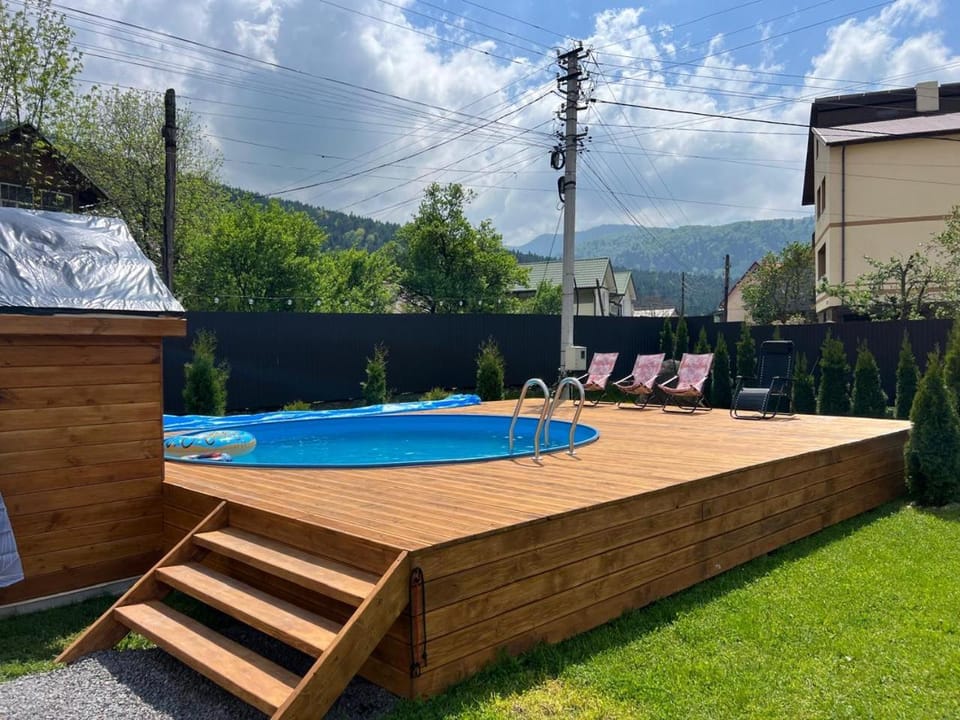 Mountain view, Pool view, Swimming pool