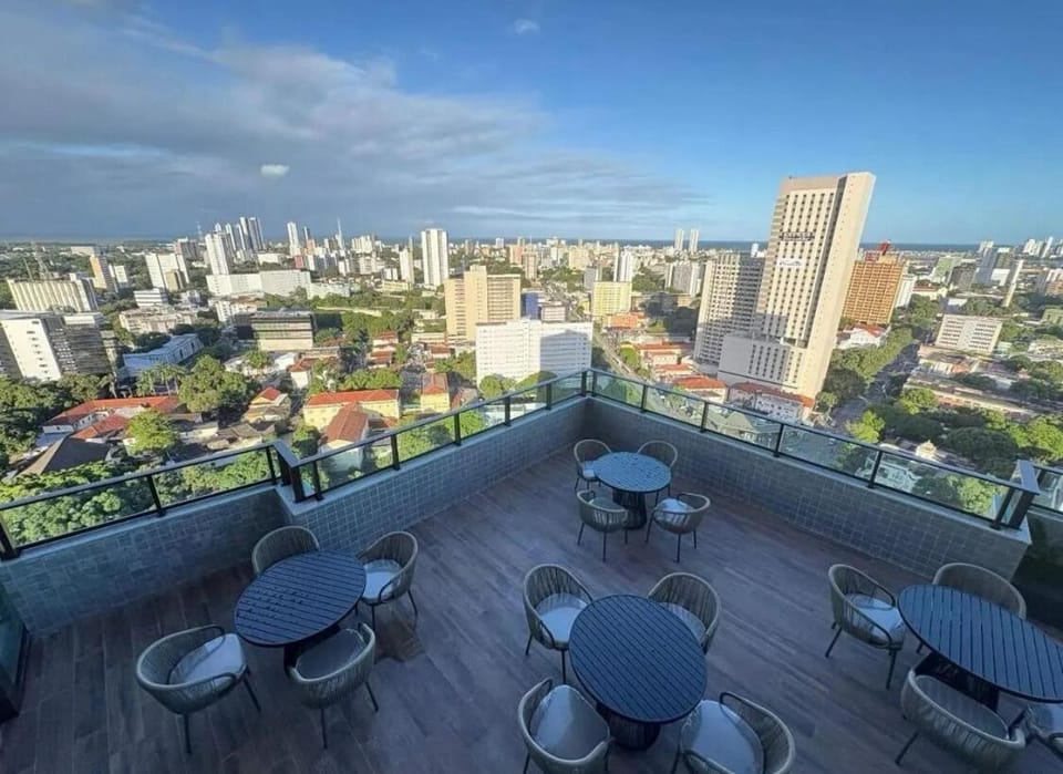 View (from property/room), Balcony/Terrace, City view