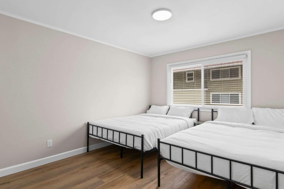 Newly Renovated Unit in Central Spfld #204 Apartment in Springfield