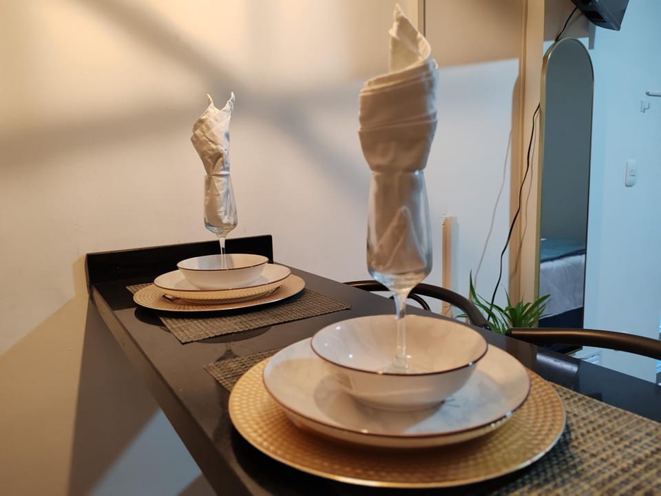 Decorative detail, Dining area