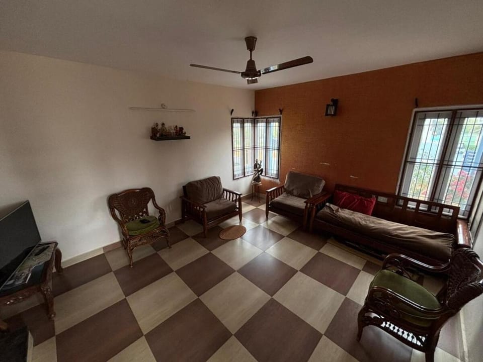 Communal lounge/ TV room, Seating area