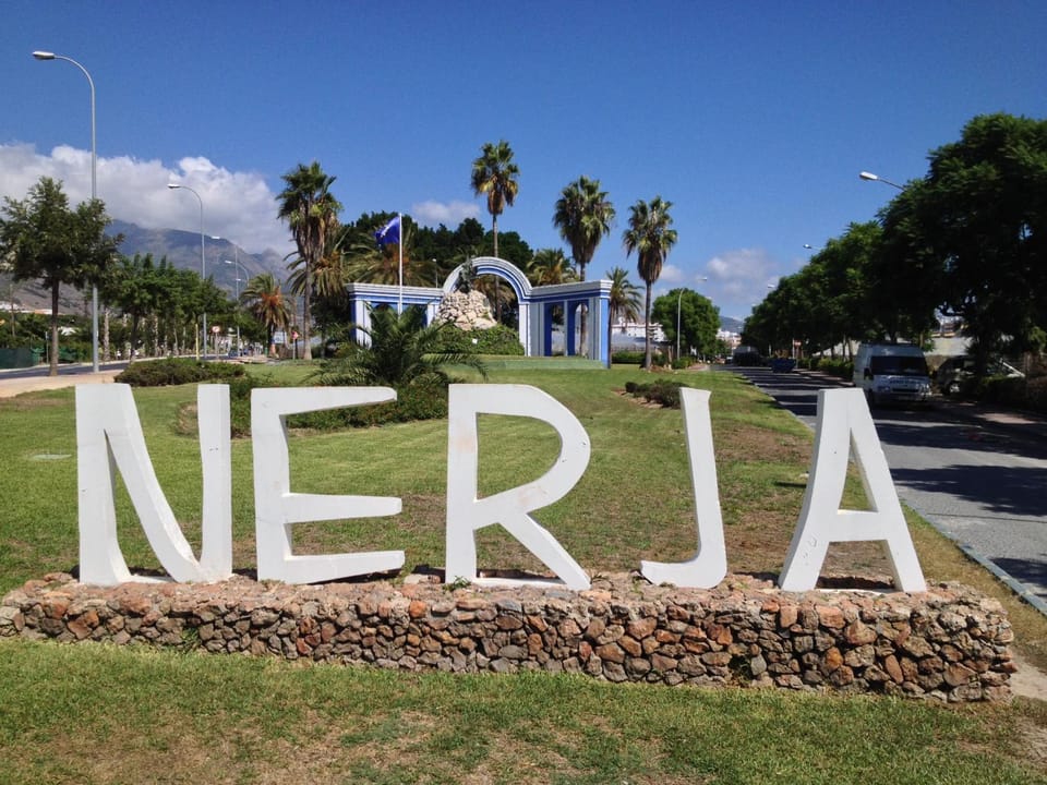 R1360 Alhama 54 Apartment in Nerja