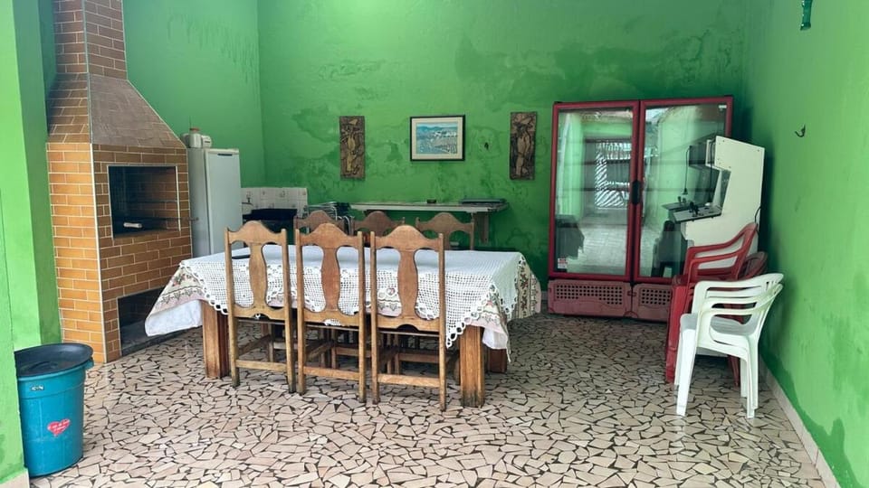 Casa pé na areia House in State of São Paulo