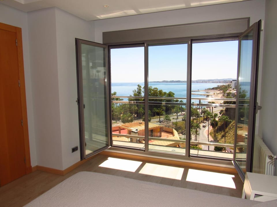 Bedroom, Sea view