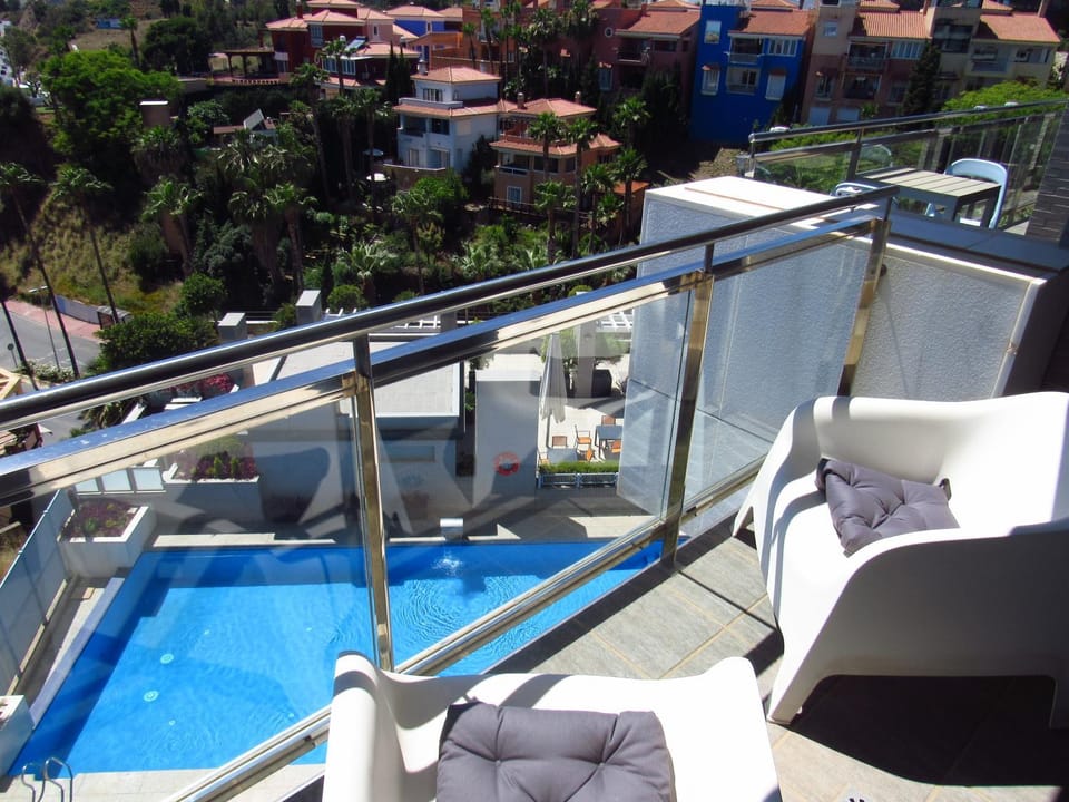Balcony/Terrace, Pool view