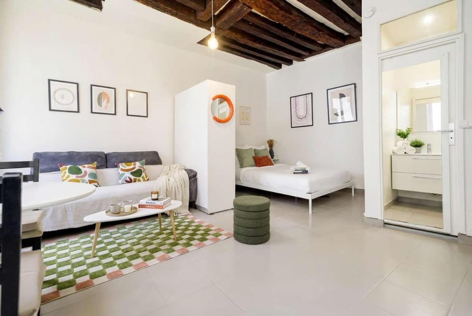 FurtiveStay - Sentier - Ste Foy Apartment in Paris