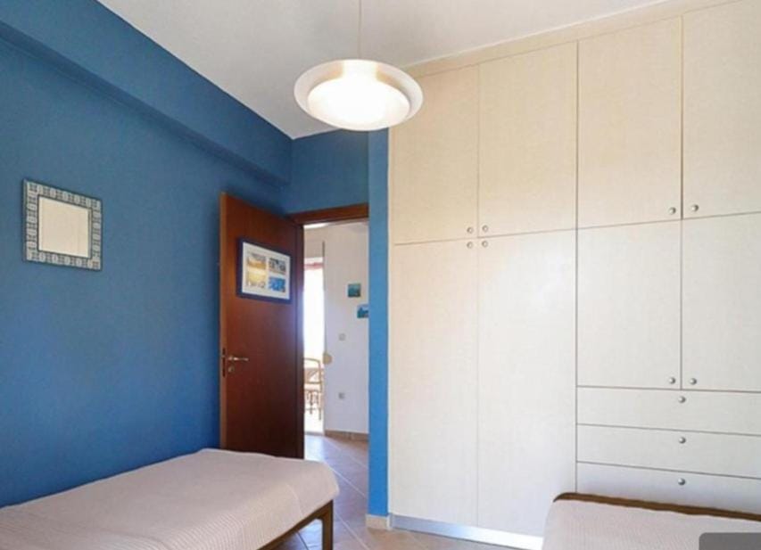 Bedroom, wardrobe