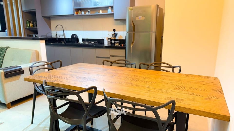 Dining area, Dinner