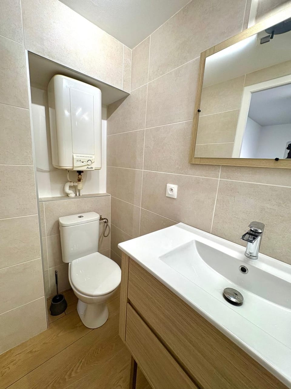 Toilet, Bathroom