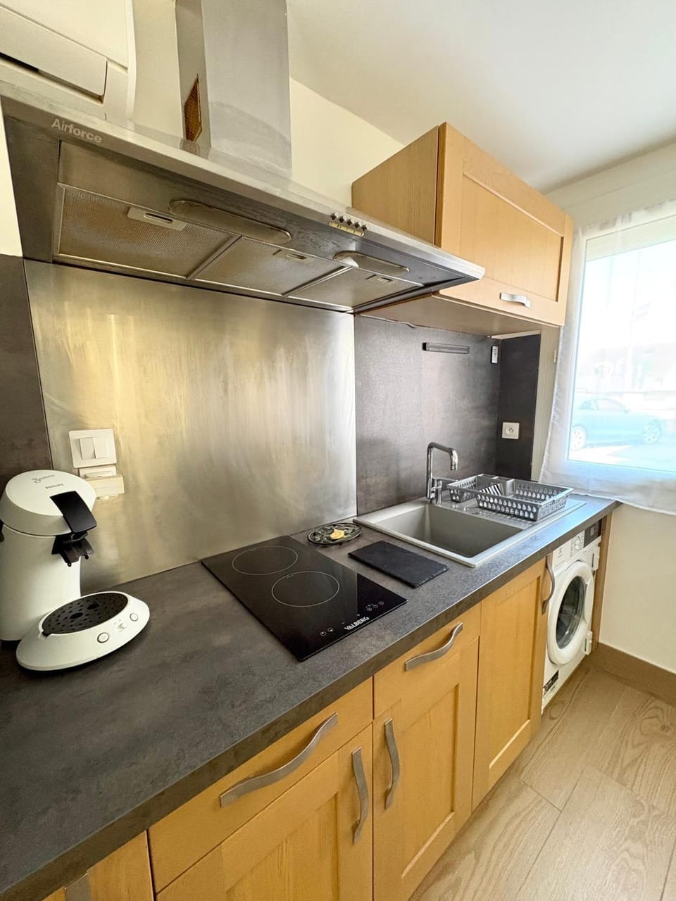 Kitchen or kitchenette, stove, kitchen