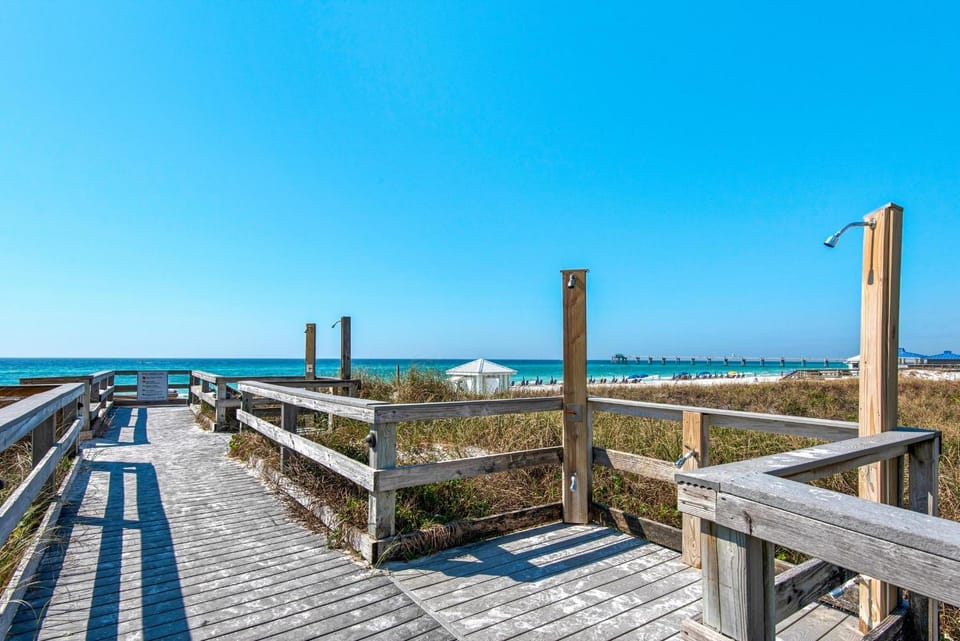 Destin West Bayside Sandpiper #405 House in Okaloosa Island