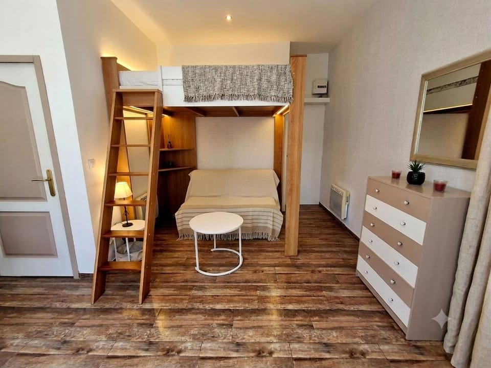 Studio cosy et lumineux Apartment in Fontainebleau