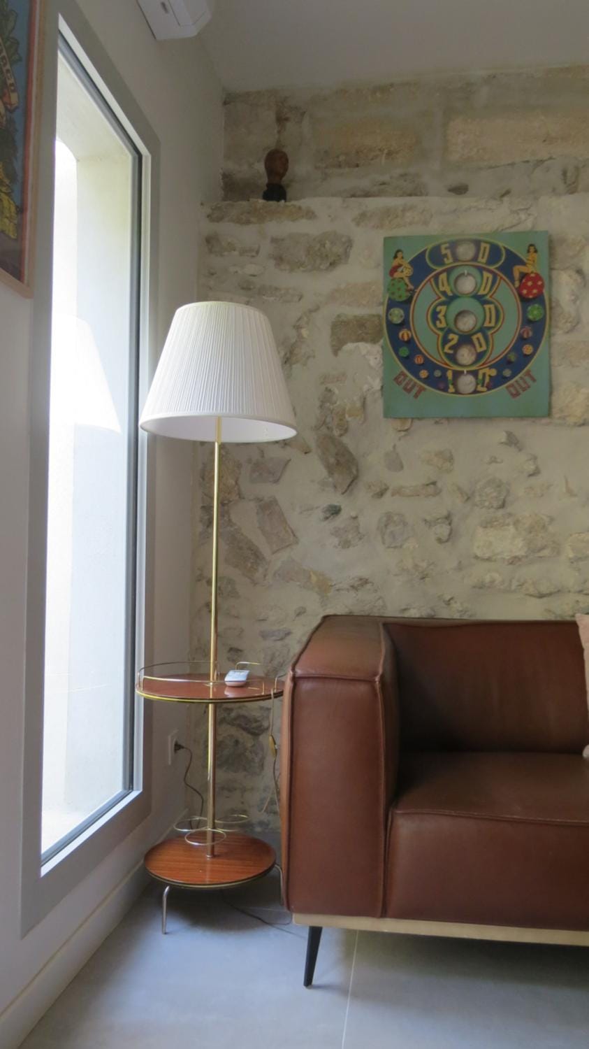coquette maison avec cour intra muros House in Avignon