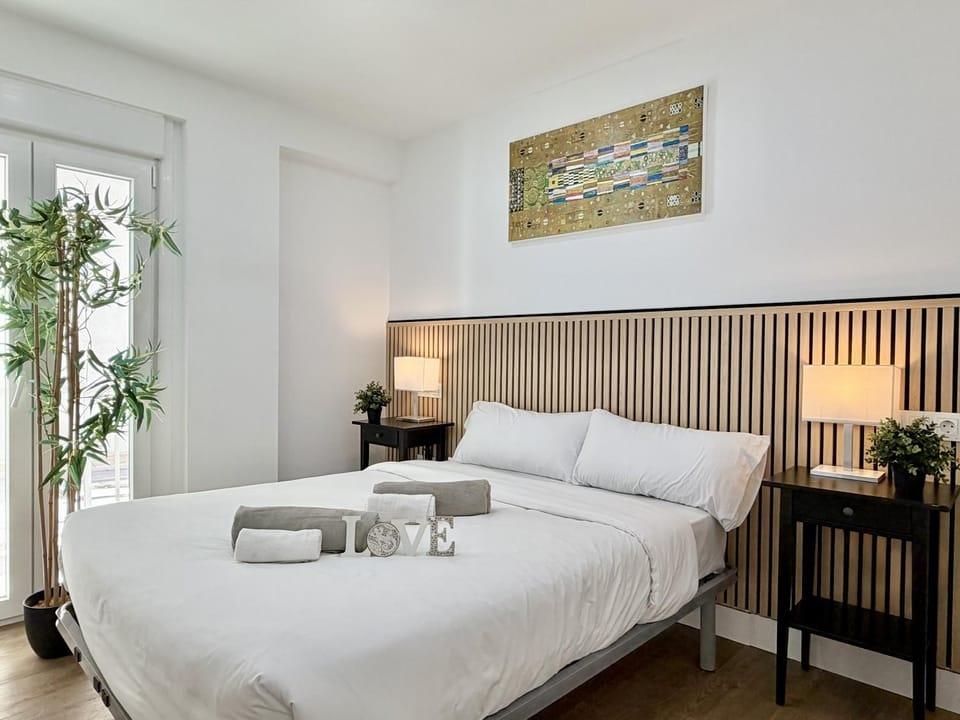 Premium Apartment Terrace & Beachfront by TuriVida Apartment in Fuengirola