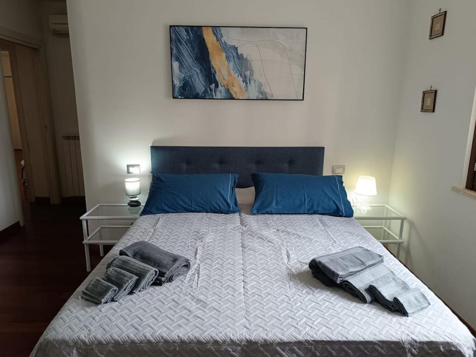 Relax & Jacuzzi, Terracina center, 350 meters from the sea Apartment in Terracina
