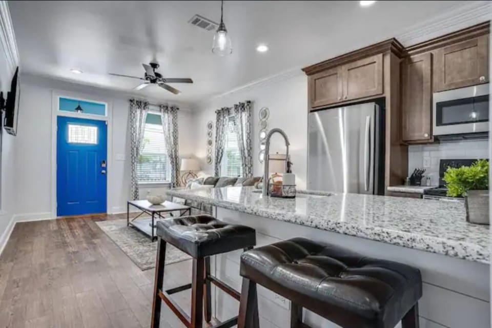 3BR Fais Do Do Suite on Gordon House in Arabi
